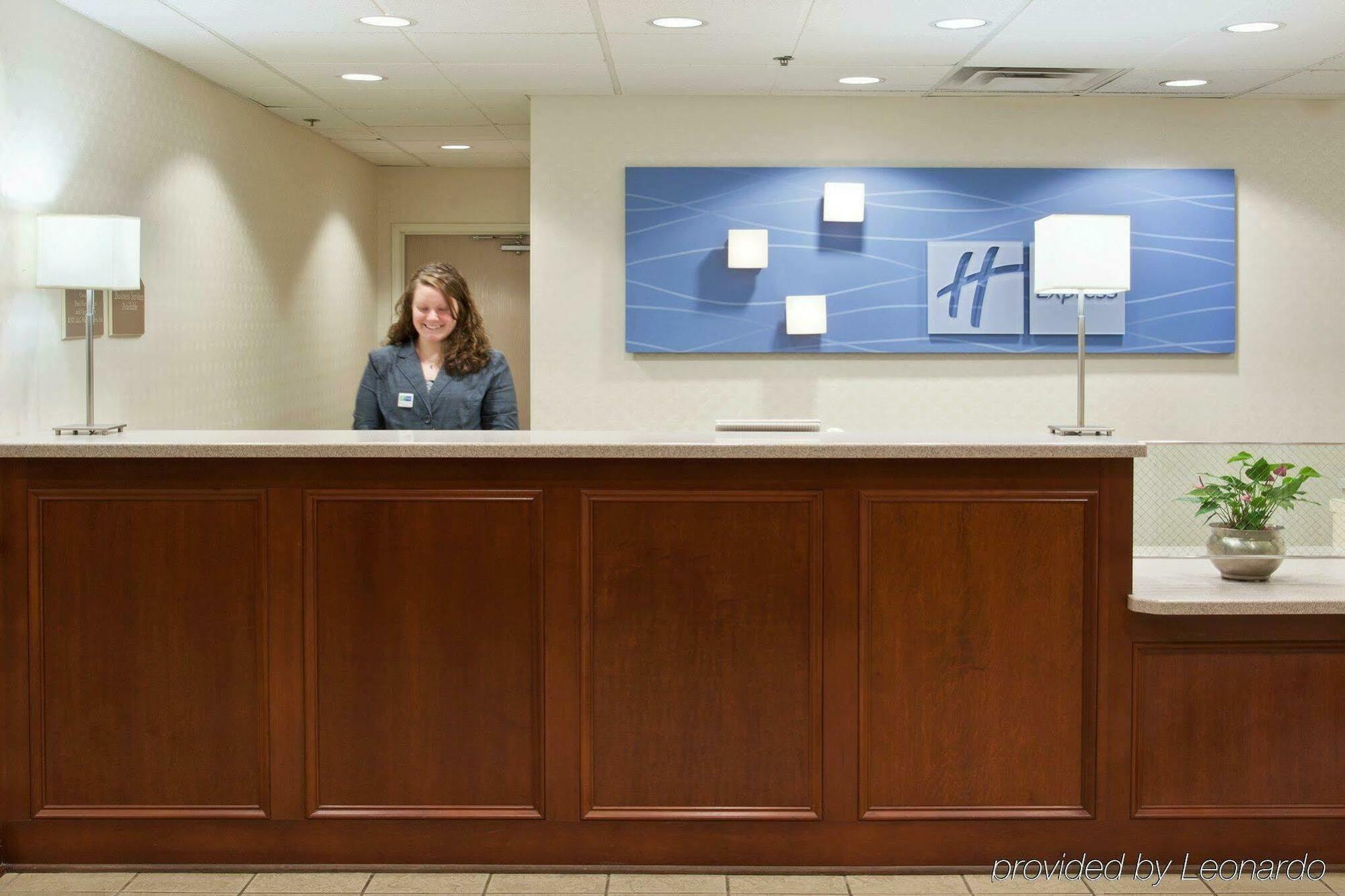 Holiday Inn Express Columbus - Ohio Expo Center By Ihg Экстерьер фото
